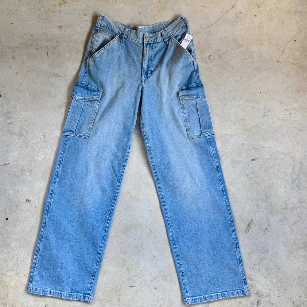 NWT GAP '90s Loose Mid Rise Cargo Jeans  Women's 29